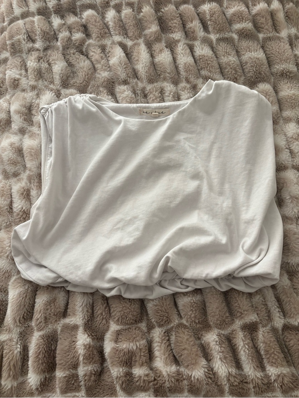 Women's White Sleeveless Tank Top - Soft Crewneck Casual Layering Piece